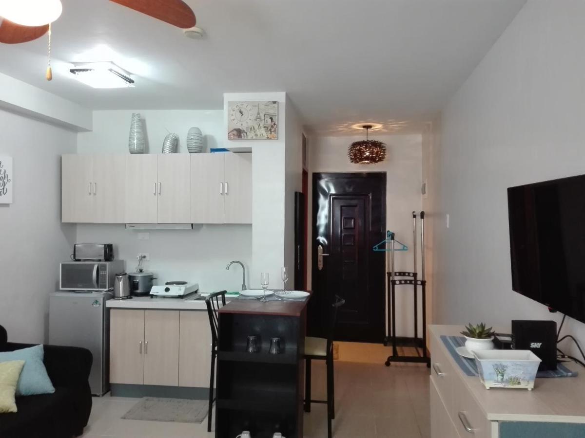 Mak'Z Condo Place 막탄 외부 사진